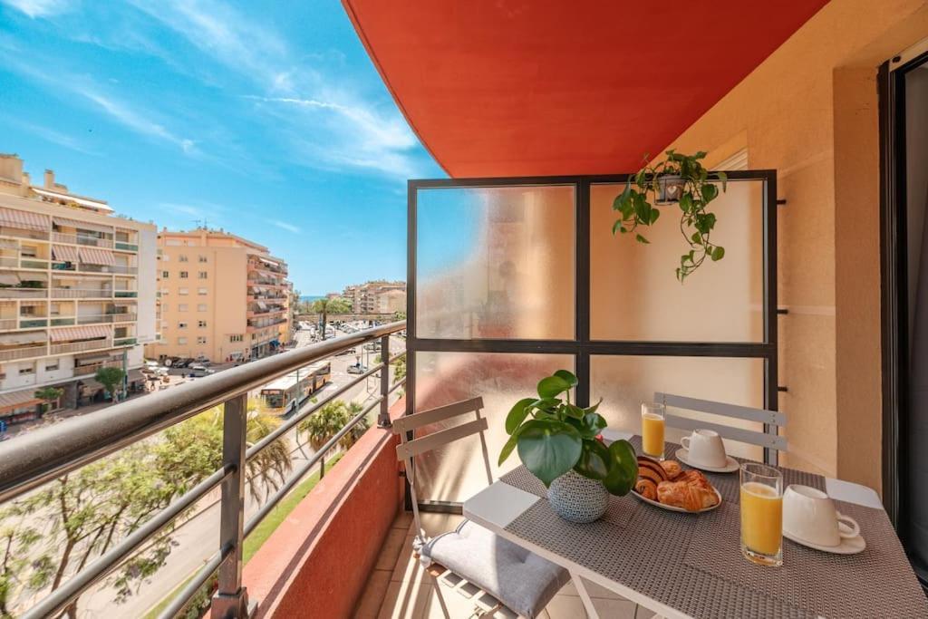 Appartement Cosy Au Centre Ville De Menton Exteriér fotografie
